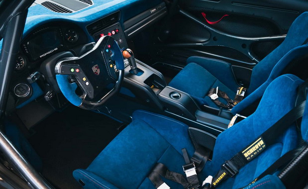 Lanzante Porsche 935 Lanzante Porsche 935
