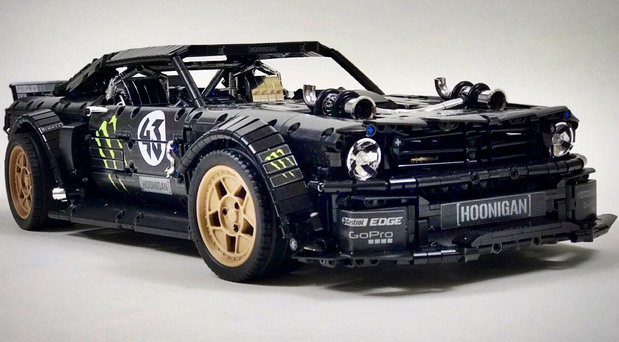 Ford Mustang Hoonicorn V2