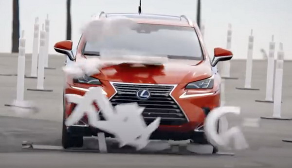Lexus i mobilni