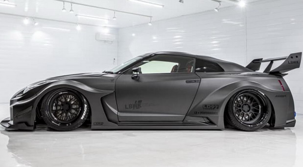 Liberty Walk Nissan GT-R Liberty Walk Nissan GT-R