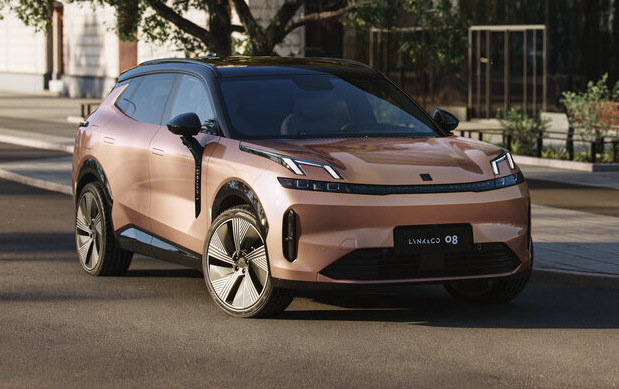 Lynk & Co 08 Lynk & Co 08
