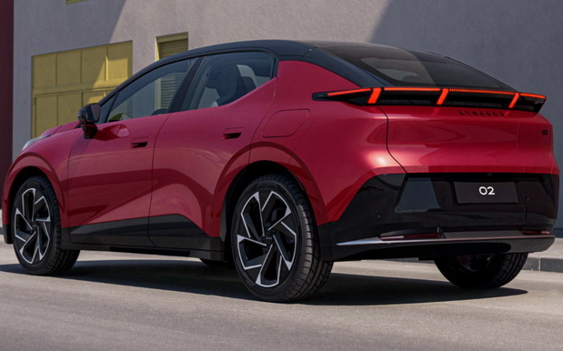 Lynk & Co 02 Lynk & Co 02