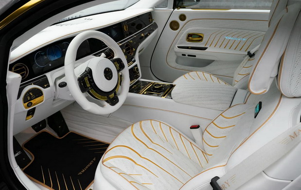 Mansory Rolls-Royce Spectre Linea D`Oro Mansory Rolls-Royce Spectre Linea D`Oro