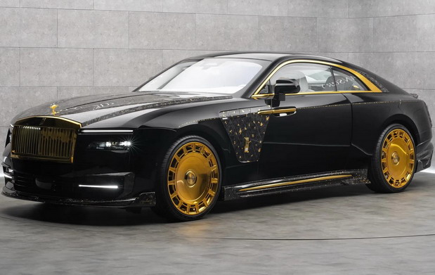 Mansory Rolls-Royce Spectre Linea D`Oro Mansory Rolls-Royce Spectre Linea D`Oro
