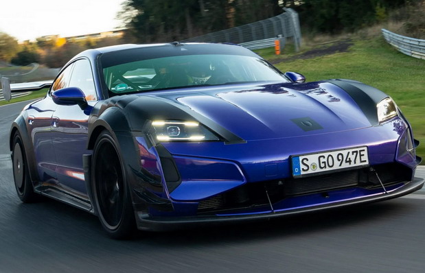Porsche Taycan Turbo GT Manthey Kit