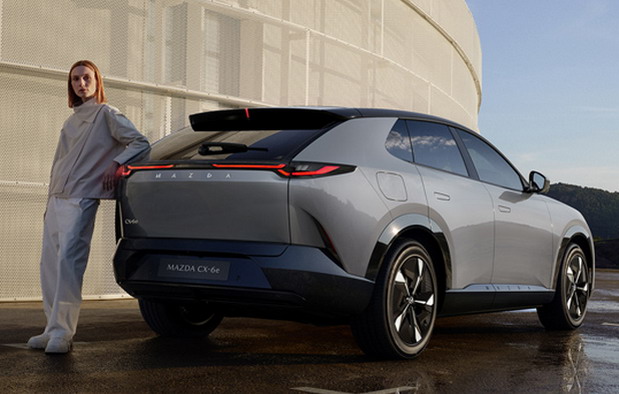 Mazda CX-6e