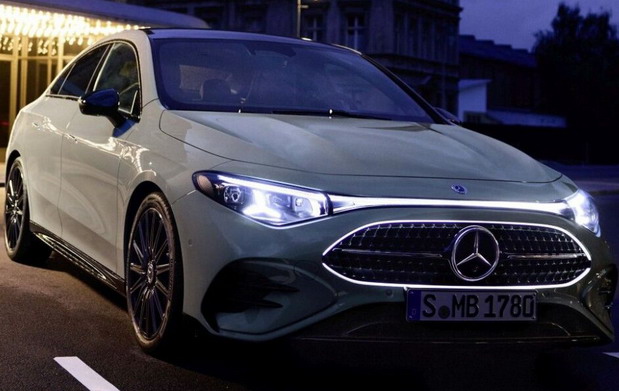 Mercedes CLA Mercedes CLA