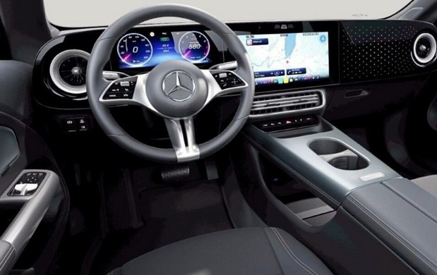 Mercedes CLA Mercedes CLA