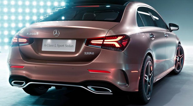 Mercedes A klase sedan Mercedes A klase sedan