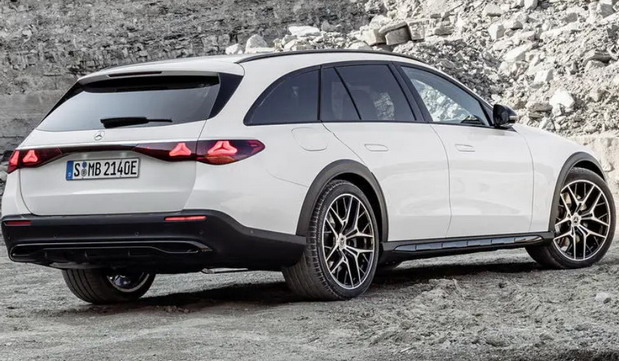 Mercedes E klase All-Terrain Mercedes E klase All-Terrain