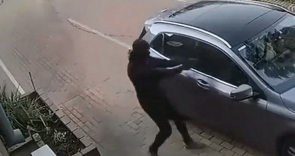 Lopovi Mercedes GLA Lopovi Mercedes GLA
