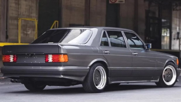 Mercedes 560 SEL AMG