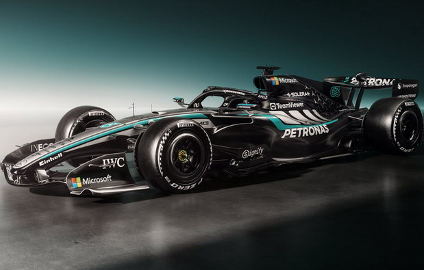 Mercedes W17 Mercedes W17