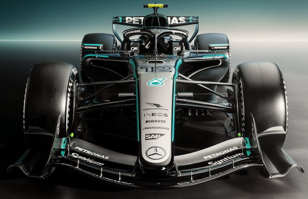 Mercedes W17 Mercedes W17