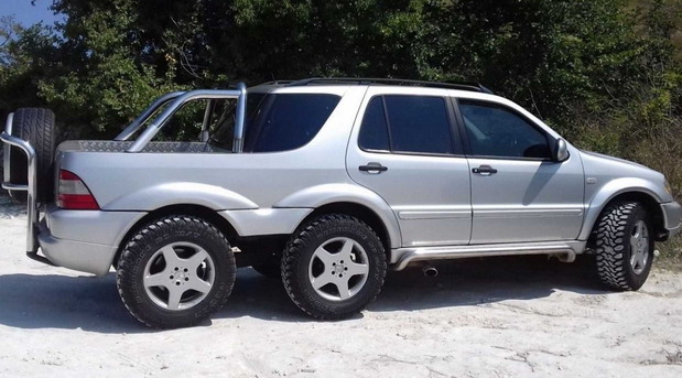 Mercedes ML 6x6 Pick-up Mercedes ML 6x6 Pick-up