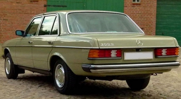 Mercedes W123