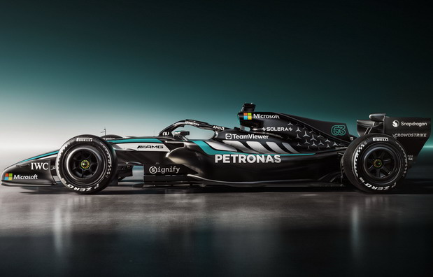 Mercedes W17 Mercedes W17