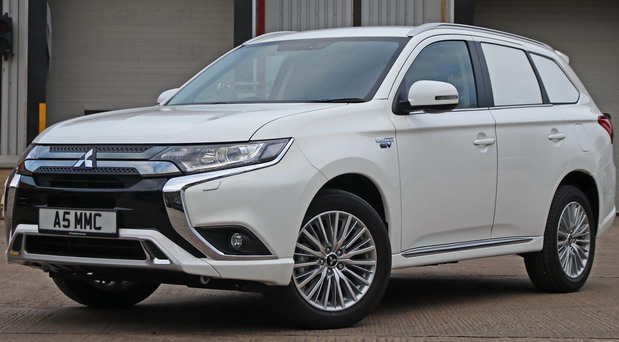 Mitsubishi Outlander PHEV Commercial Mitsubishi Outlander PHEV Commercial