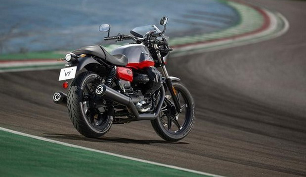 Moto Guzzi V7 Stone Corsa Moto Guzzi V7 Stone Corsa