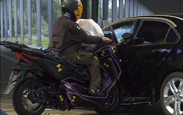 Vazdušni jastuk za motocikle Vazdušni jastuk za motocikle