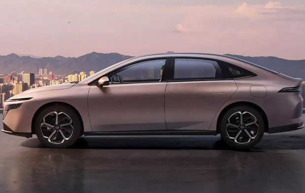 Nissan N6