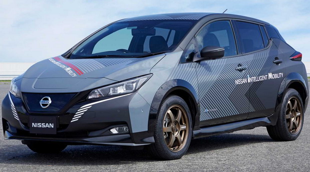 Nissan Leaf sa dva elektromotora Nissan Leaf sa dva elektromotora