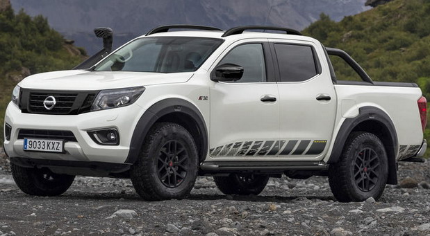 2020 Nissan Navara AT32