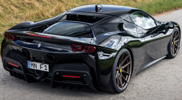 Novitec Ferrari SF90 Stradale Novitec Ferrari SF90 Stradale