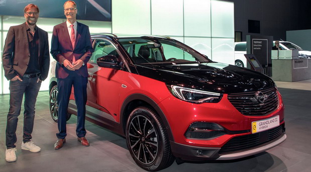 Opel Grandland X Hybrid4