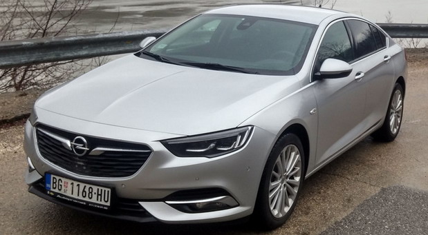 Opel Insignia Grand Sport