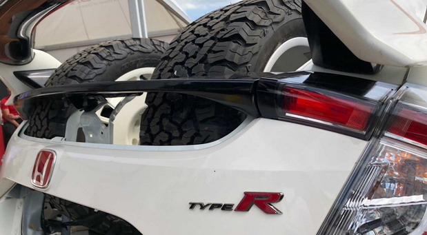 OveRland Honda Civic Type R