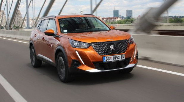 Peugeot 2008 1,2 PureTech Allure Peugeot 2008 1,2 PureTech Allure