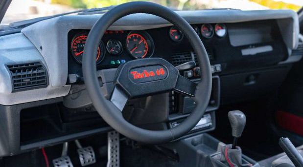 Peugeot 205 T16 Peugeot 205 T16