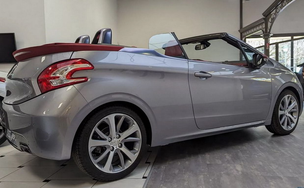 Peugeot 208 Cabriolet Peugeot 208 Cabriolet