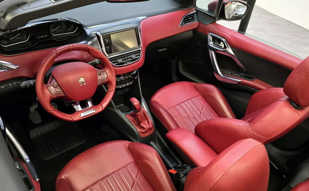 Peugeot 208 Cabriolet Peugeot 208 Cabriolet