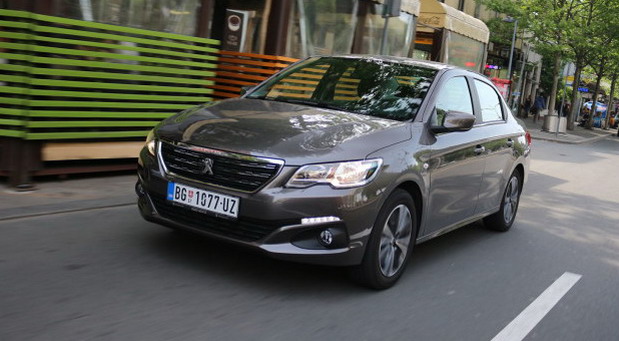 Peugeot 301 HDi 100 Allure Peugeot 301 HDi 100 Allure