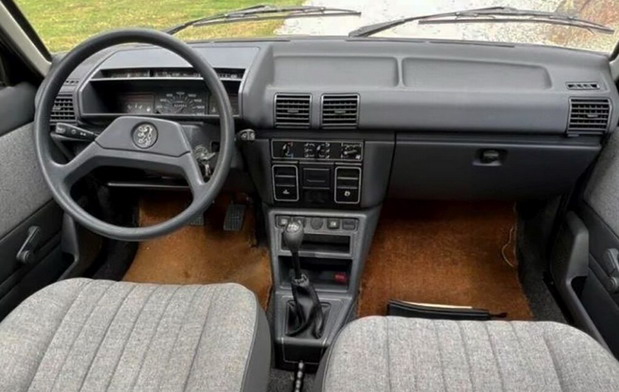 Peugeot 305 Peugeot 305