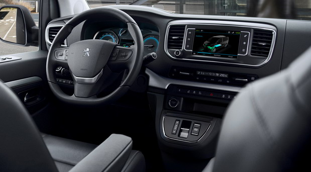 Peugeot e-Traveller