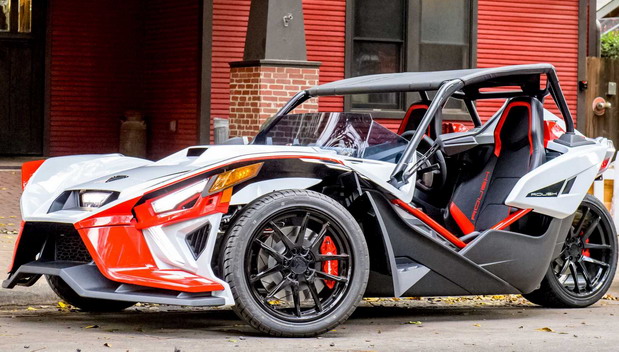 Polaris Slingshot Roush Edition Polaris Slingshot Roush Edition