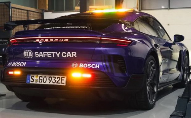 Porsche Taycan Turbo GT Porsche Taycan Turbo GT