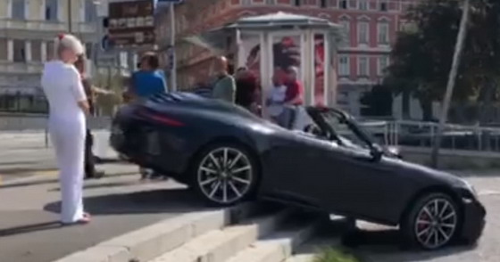 Porsche parking Porsche parking