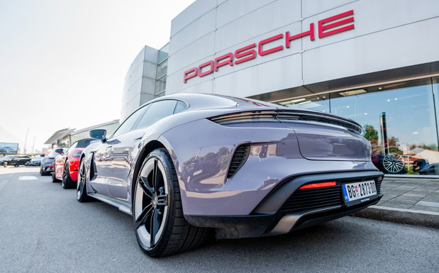 Porsche Taycan