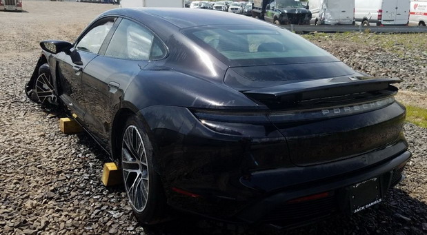 Porsche Taycan Turbo Porsche Taycan Turbo