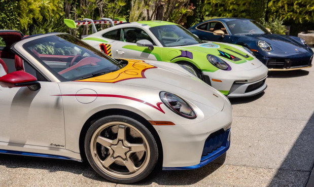Porsche 911