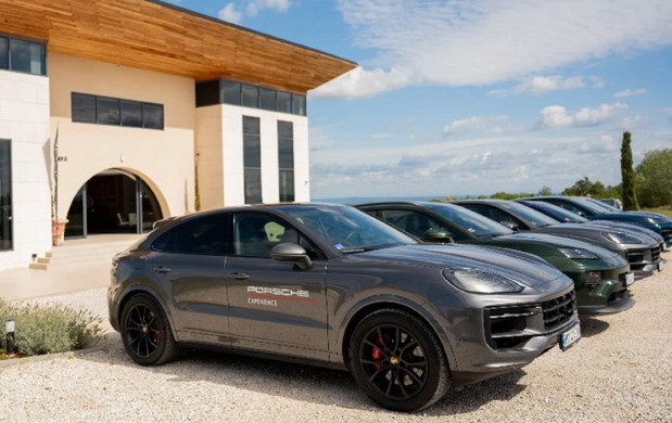 Porsche SUV dan