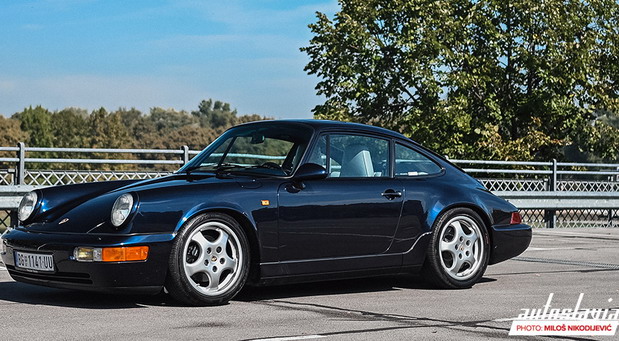 Porsche 911 Carrera 4 Porsche 911 Carrera 4