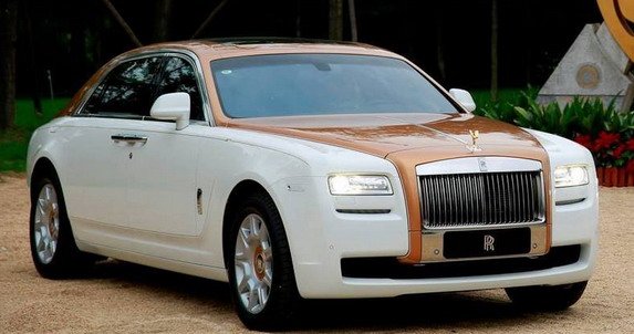 102612-rolls royce ghost 11.jpg, 51 KB