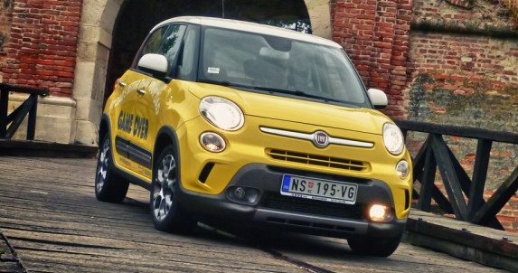 102693-fiat 500l trekking 11.jpg, 69 KB