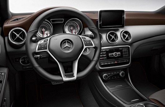 102735-mercedes gla 11.jpg, 48 KB