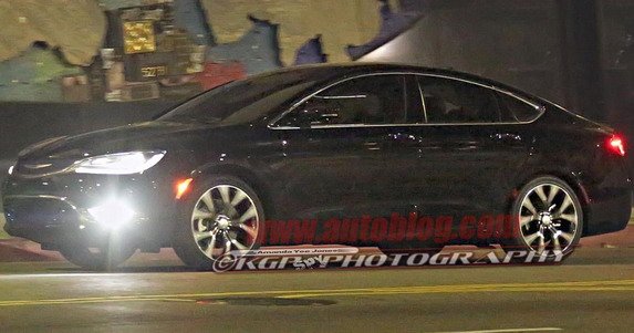 106953-chrysler 200.jpg, 63 KB